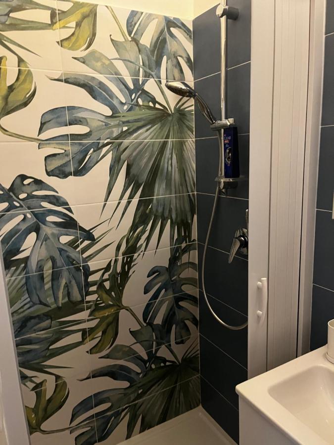 Cattleya Apartamento Mola di Bari Exterior foto