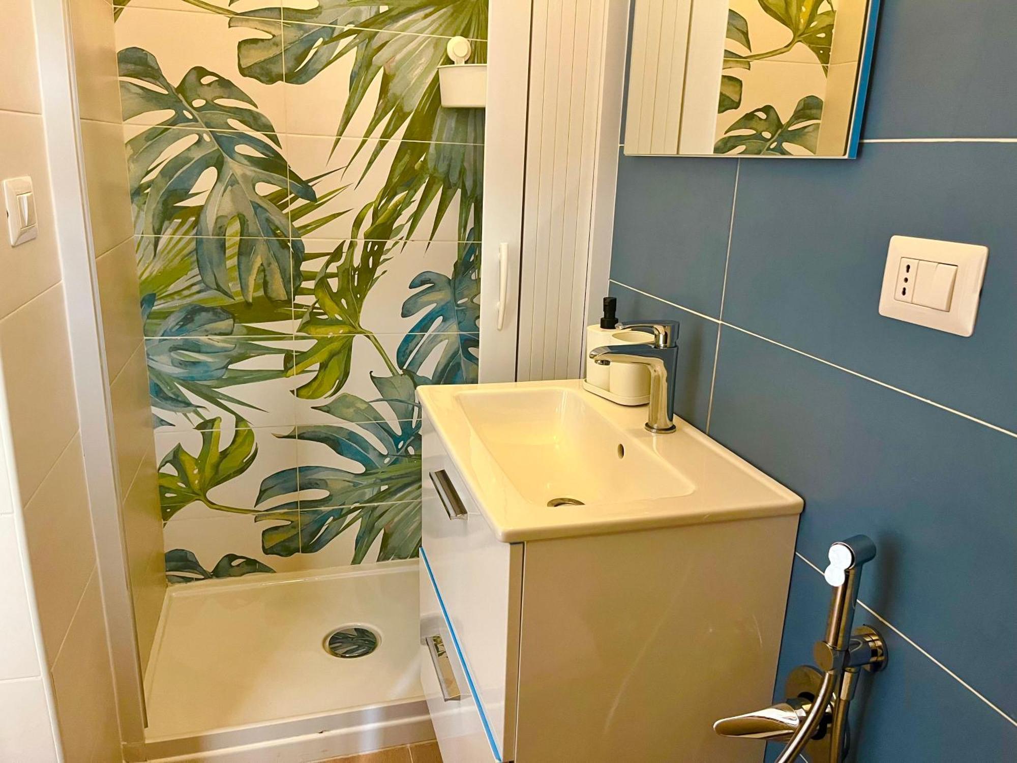 Cattleya Apartamento Mola di Bari Exterior foto